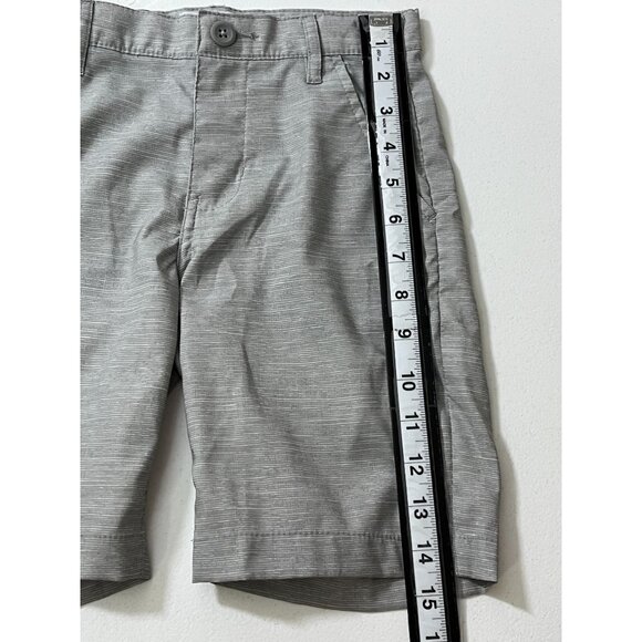 Old Navy Boys Gray Tech Chino Shorts Size 6 Activewear Summer - Picture 6 of 10